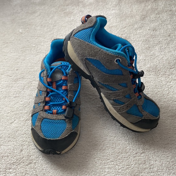 Columbia hiking shoes - Picture 3 of 7